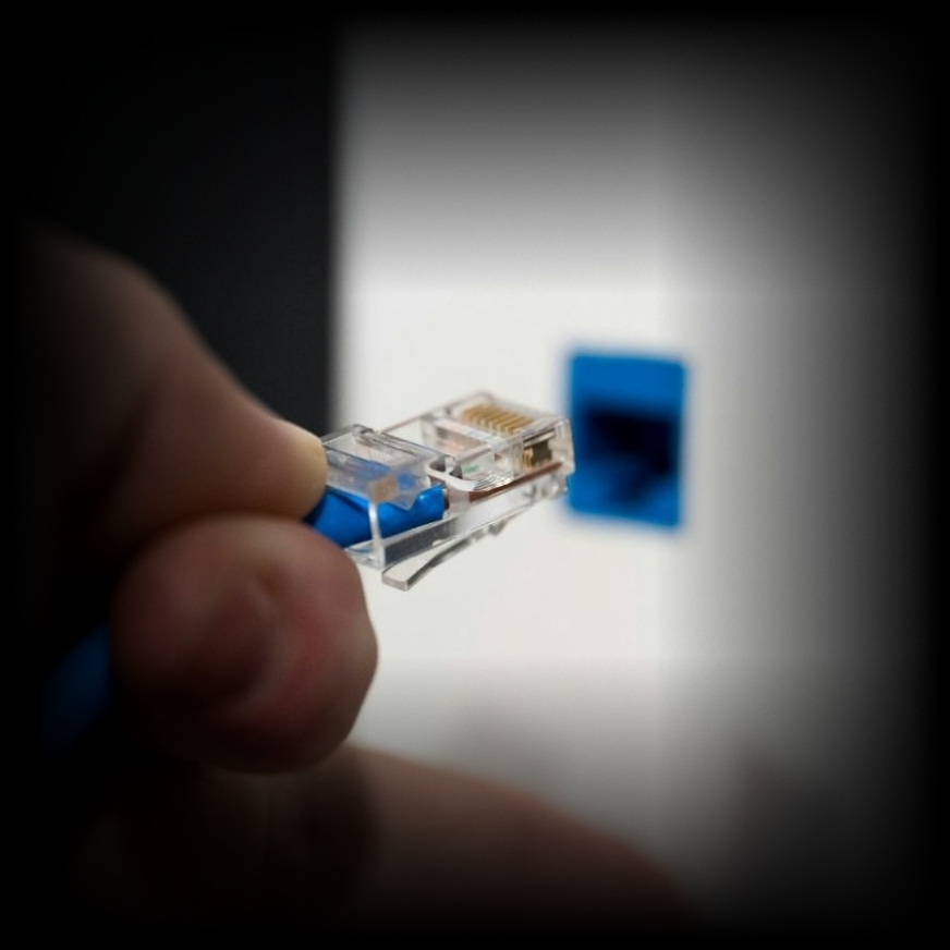 COMMERCIAL & RESIDENTIAL NETWORKING